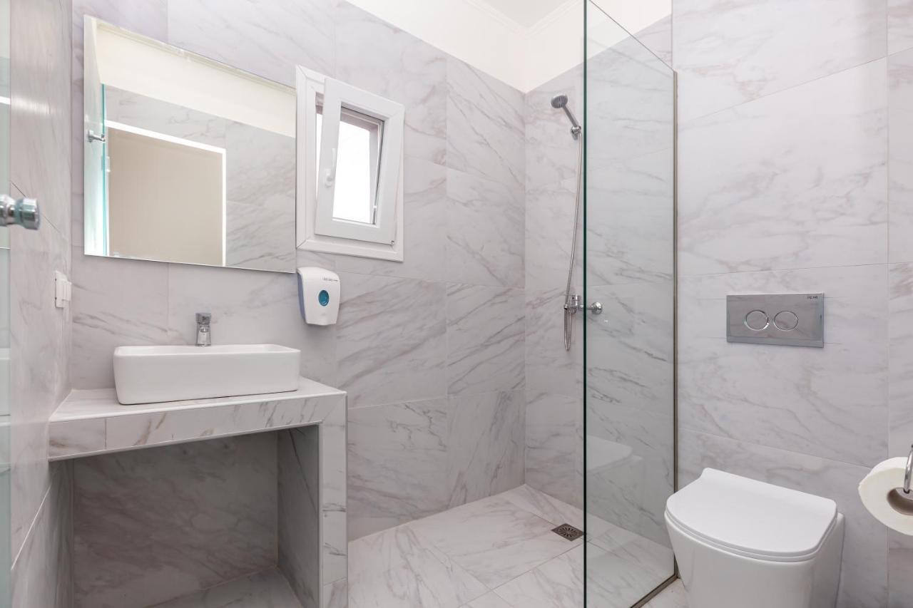 Aqua Luxury Suites By Estia Рода Экстерьер фото