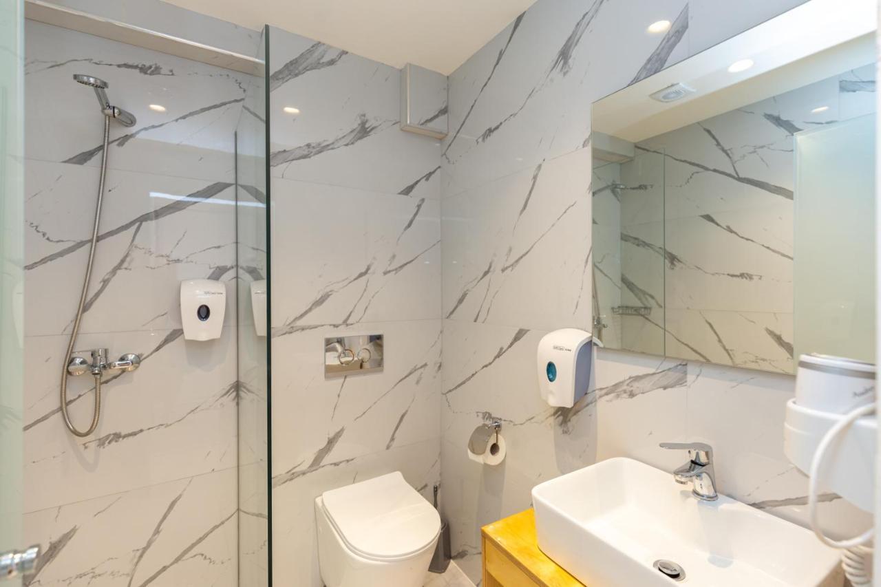 Aqua Luxury Suites By Estia Рода Экстерьер фото